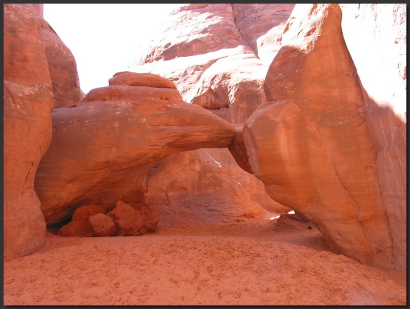 arches-sand arch.JPG