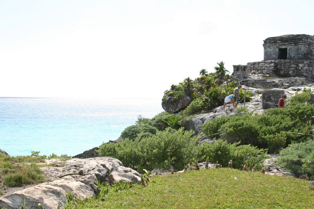 16 Tulum ruin.jpg