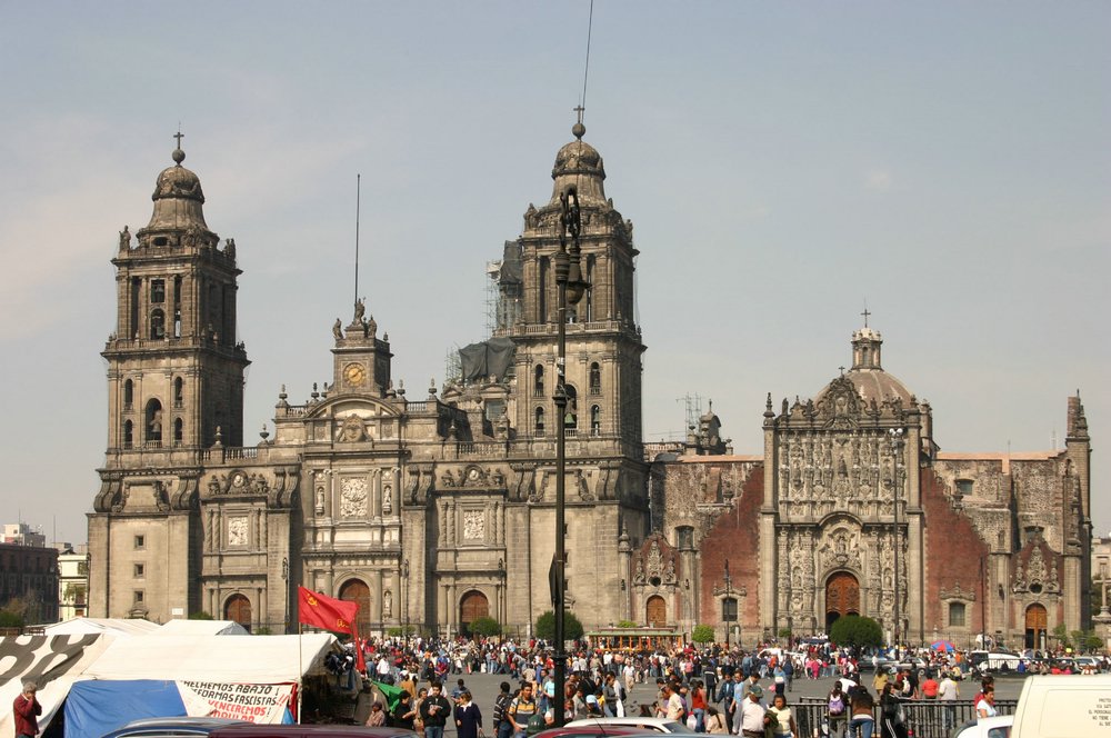 28 zocalo plaza.jpg